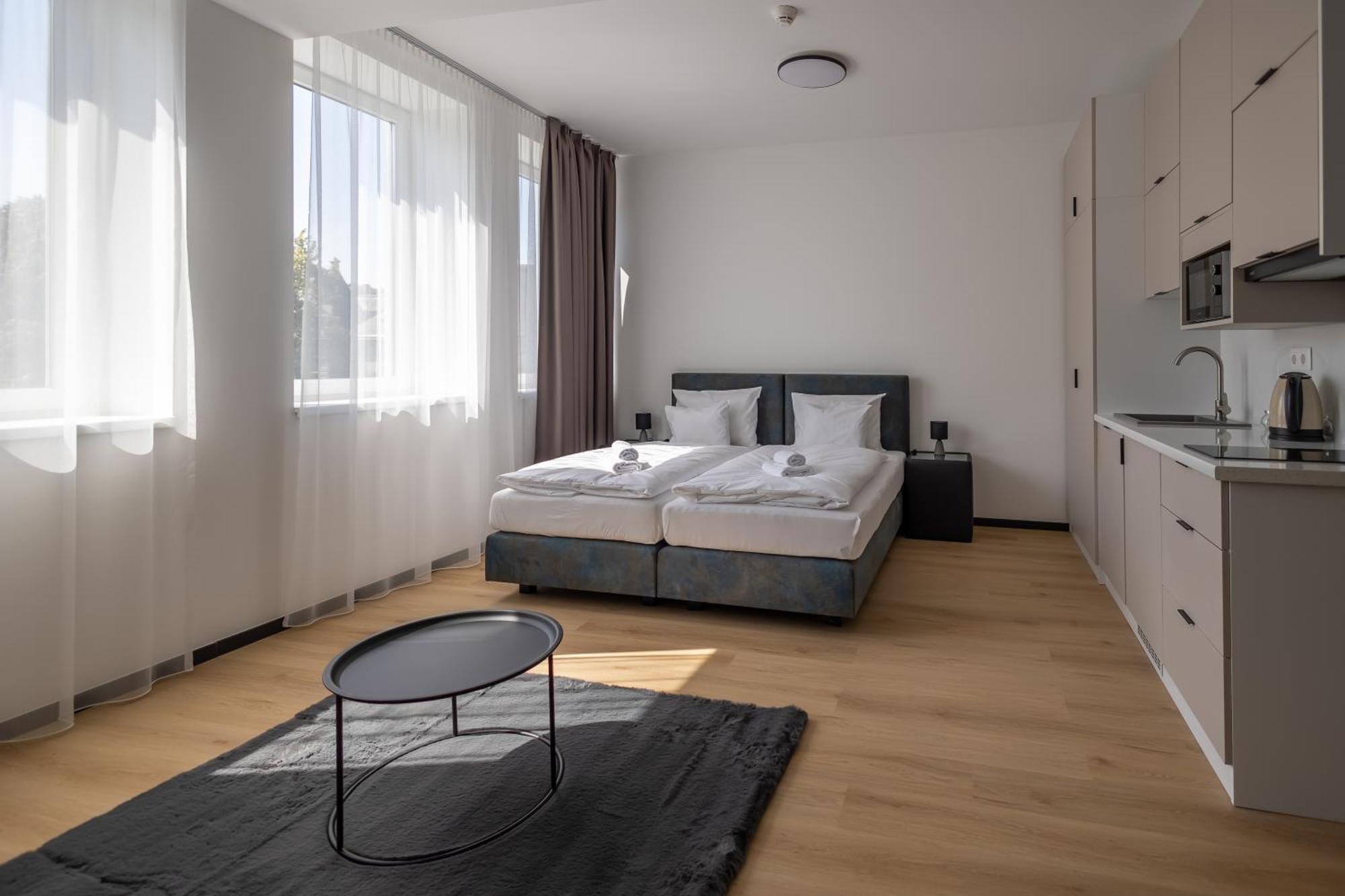 Central Residence Apartmanok มิชโคลซ์ ภายนอก รูปภาพ
